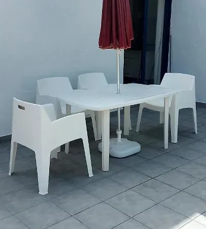 Daire Junto A La Playa.