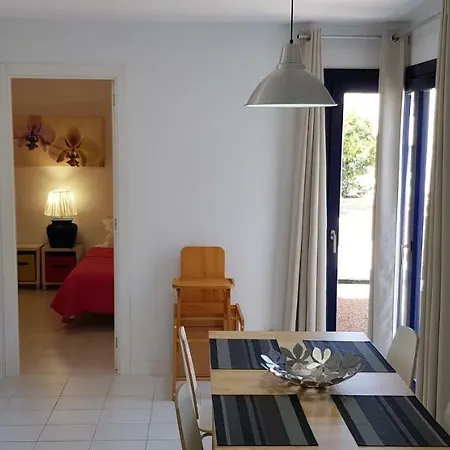 Junto A La Playa. Daire